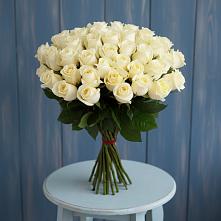 Букет 51 Белая роза Эдлесс Лав в Пригорске