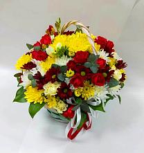 Цветочная композиция из Хризантемы и Розы в корзине в Пригорске