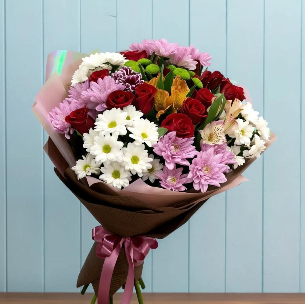 Букет цветов из: Розы, Хризантемы и Альстромерии в Пригорске