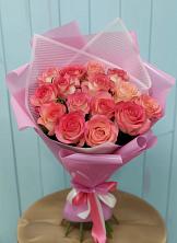 Букет 15 Розовых роз Равель в Пригорске