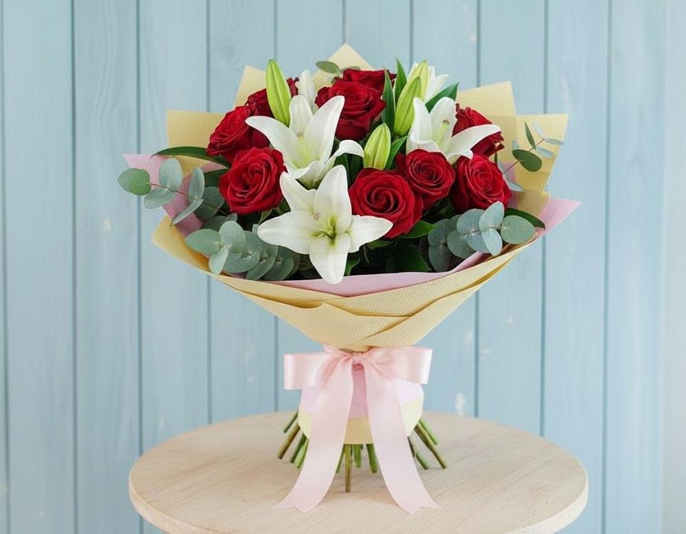 Букет цветов из: Лилии и Розы в Пригорске